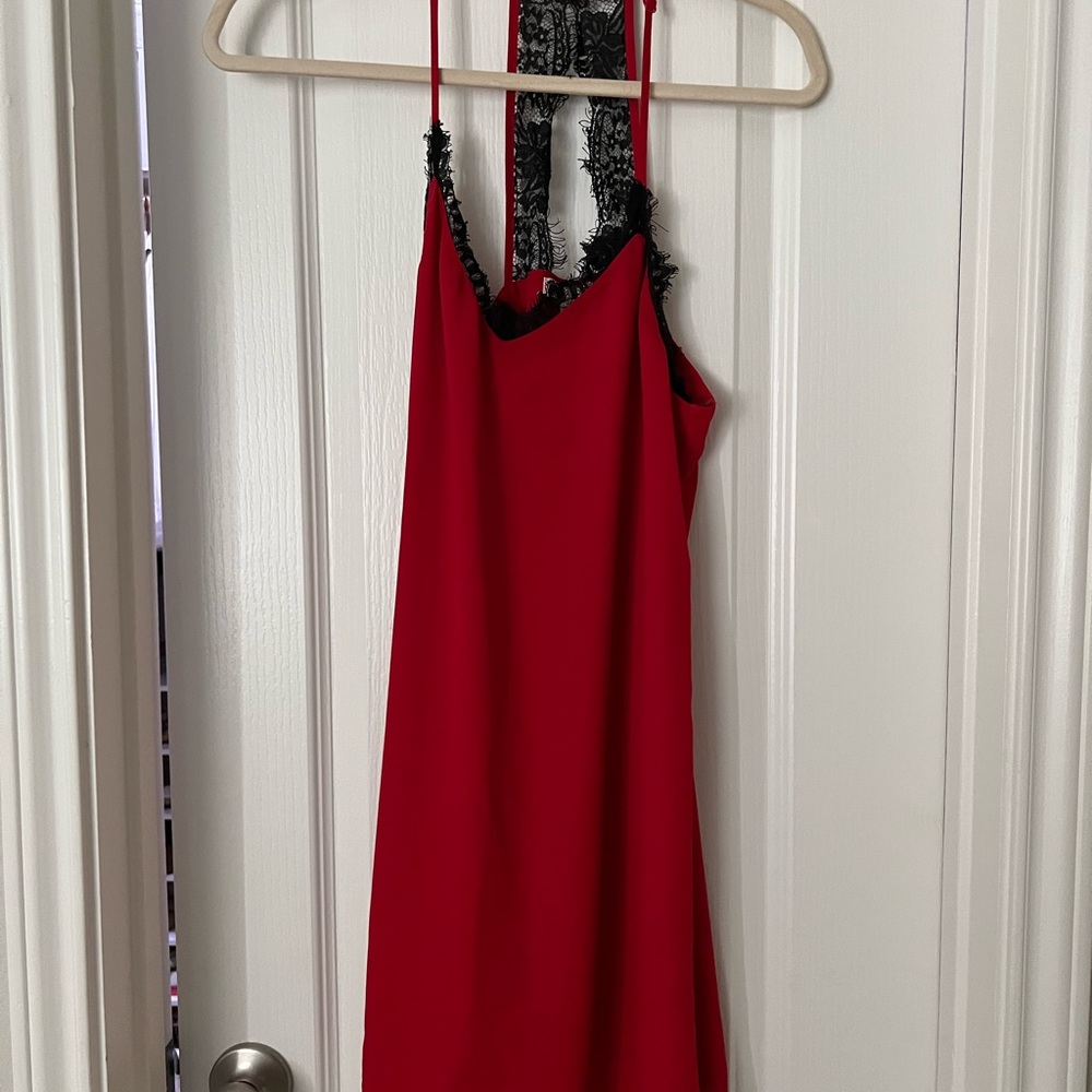 Socialite red dress with black lace